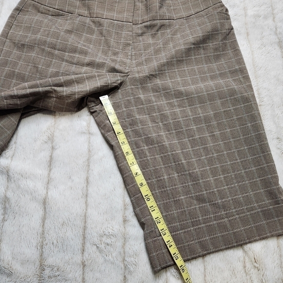 Dressy Bermuda shorts  High waist Plaid Knee length LANE BRYANT - Picture 13 of 14